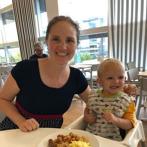 Meet your Posher, Lauren